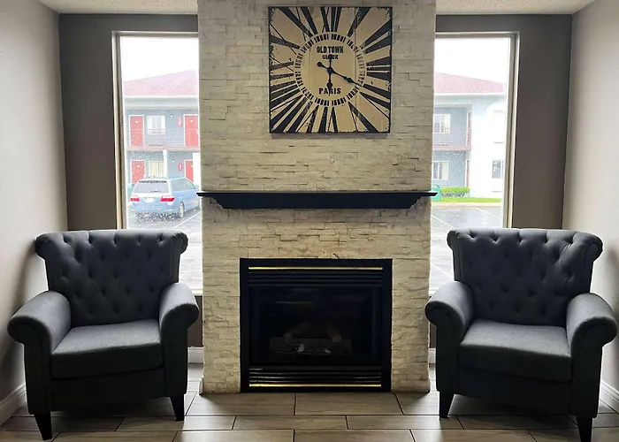 Super 8 By Wyndham Indianapolis/Ne/Castleton Area Hotel