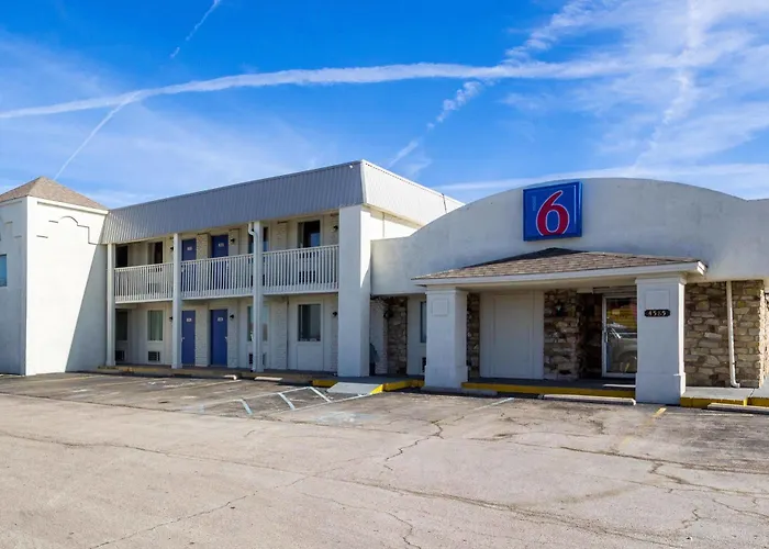 Hotel 465 By Regency Indianapolis